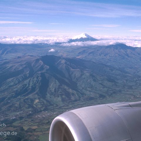 Ecuador 002 Blick aus dem Flugzeug, Hochland, Ecuador