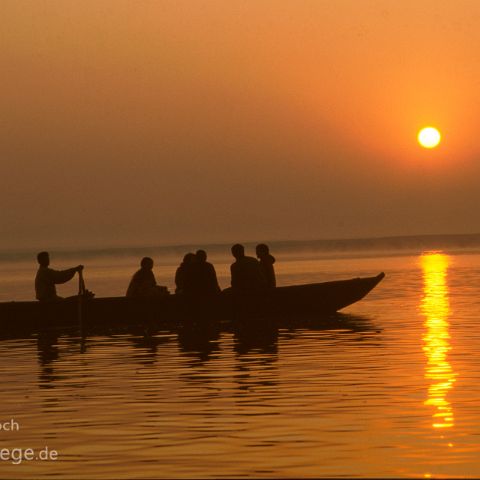 Sehnsuchtsorte unserer Welt 002 Varanasi - Benares, Ganges, India, Indien