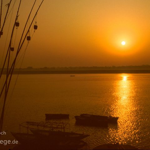 Sehnsuchtsorte unserer Welt 005 Varanasi - Benares, Ganges, India, Indien
