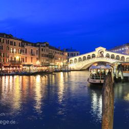 Venedig - Bilder - Sehenswürdigkeiten - Fotos - Pictures - Stockfotos Faszinierende Reisebilder aus Venedig: Markusplatz, Canale Grande, Rialtobrücke, Cafe Florian, San Giorgio Maggiore....